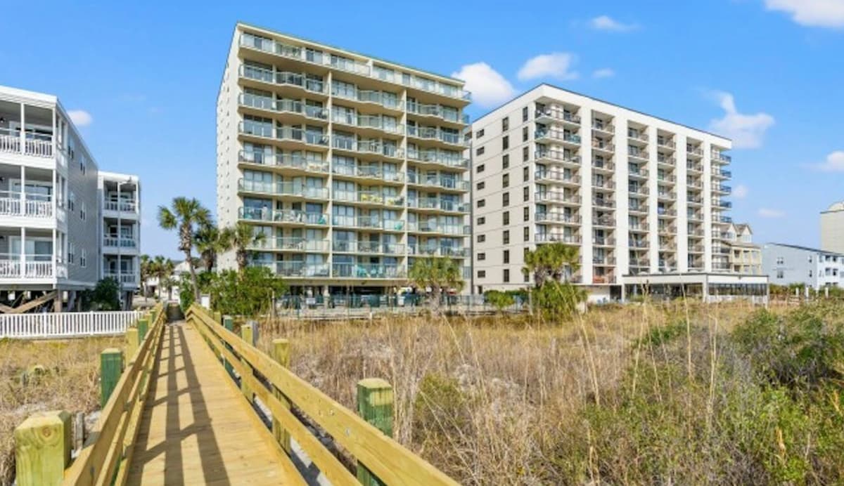 Resort Emerald Cove